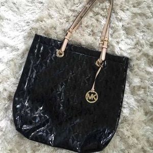 MICHAEL KORS LEATHER BLACK PURSE